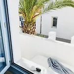 Aparthotel Fotini Firostefani