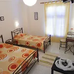 Fotini Aparthotel Firostefani