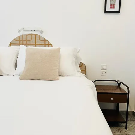 Aparthotel Fotini Firostefani