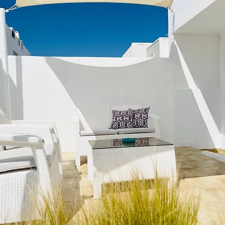 Aparthotel Fotini 3*