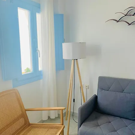 Fotini Aparthotel Firostefani