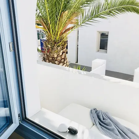 Ξενοδοχείο με διαμερίσματα Fotini Φηροστεφάνι