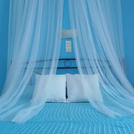 Fotini Ξενοδοχείο με διαμερίσματα 4*