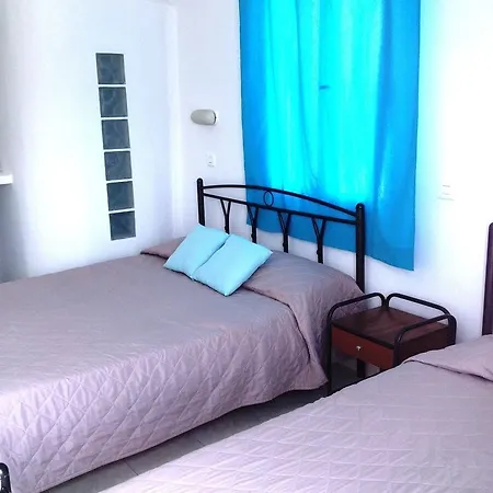 Ξενοδοχείο με διαμερίσματα Fotini