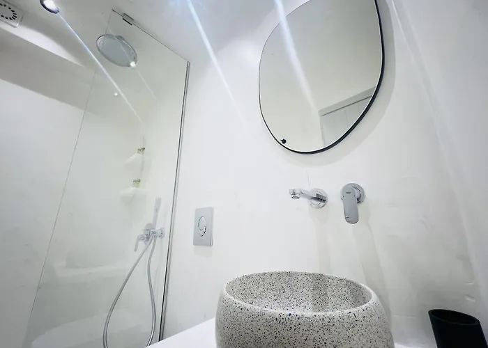 Apart Otel Fotini 4*